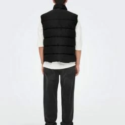 Only & Sons Weste Black 5 Only & Sons Weste Black -Galeria Geschäft unnamed file 1304