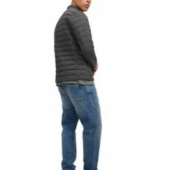 JACK & JONES Herren Jacke JJERECYCLE PUFFER COLLAR - Steppjacke, Kapuze, Einfarbig Grau 14 JACK & JONES Herren Jacke JJERECYCLE PUFFER COLLAR - Steppjacke, Kapuze, Einfarbig Grau -Galeria Geschäft unnamed file 1337