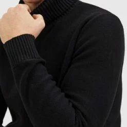 Selected Pullover Black -Galeria Geschäft unnamed file 1670