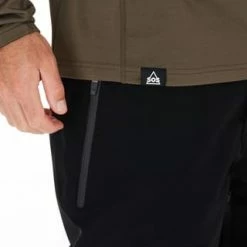 Sos Midlayer Jasna Mit Atmungsaktiver Funktion 5056 Tarmac -Galeria Geschäft unnamed file 1721