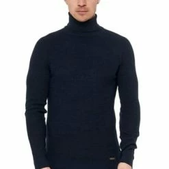 RUSTY NEAL Pullover Mit Stilvollem Hochkragen Hell Petrol 9 RUSTY NEAL Pullover Mit Stilvollem Hochkragen Hell Petrol -Galeria Geschäft unnamed file 2379