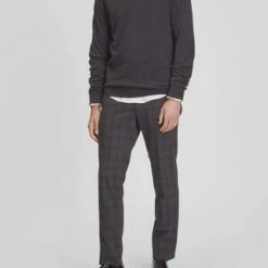 GALERIA Cashmere Pullover, V-Ausschnitt, Breite Rippabschlüsse, Für Herren 01 ANTHRAZIT MELANGE 7 GALERIA Cashmere Pullover, V-Ausschnitt, Breite Rippabschlüsse, Für Herren 01 ANTHRAZIT MELANGE -Galeria Geschäft unnamed file 2473