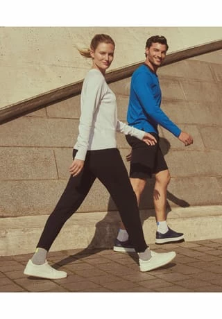 FALKE Cool Kick Socken, Kühlendes Funktionsgarn, Gepolsterte Sohle, Für Damen 2000 WHITE 5 FALKE Cool Kick Socken, Kühlendes Funktionsgarn, Gepolsterte Sohle, Für Damen 2000 WHITE – Bild 3