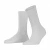 FALKE Socken, "Sensitive Granada ", Verstärkte Belastungszonen, Flache Nähte, Für Damen 2009 WHITE 1 FALKE Socken, "Sensitive Granada ", Verstärkte Belastungszonen, Flache Nähte, Für Damen 2009 WHITE -Galeria Geschäft unnamed file 479
