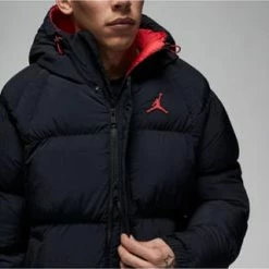 JORDAN Steppjacke Jumpman Essentiell Puffer Imprägnierung,Reißverschluss,Reißverschluss-Tasche Herren Black-fire Red-fire Red -Galeria Geschäft unnamed file 873