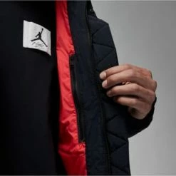 JORDAN Steppjacke Jumpman Essentiell Puffer Imprägnierung,Reißverschluss,Reißverschluss-Tasche Herren Black-fire Red-fire Red -Galeria Geschäft unnamed file 875